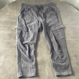 Lululemon Gray Cargo Crop Sweatpants - Size 10